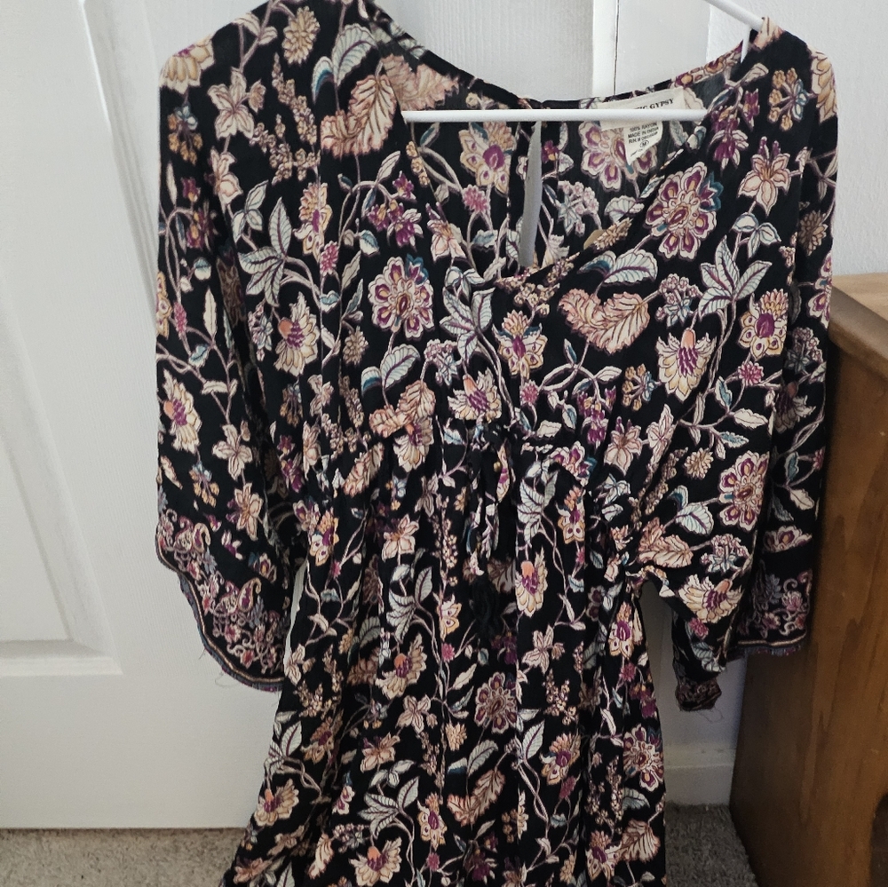 New, black, floral, maternity, kimono dress - Picture 6 of 15